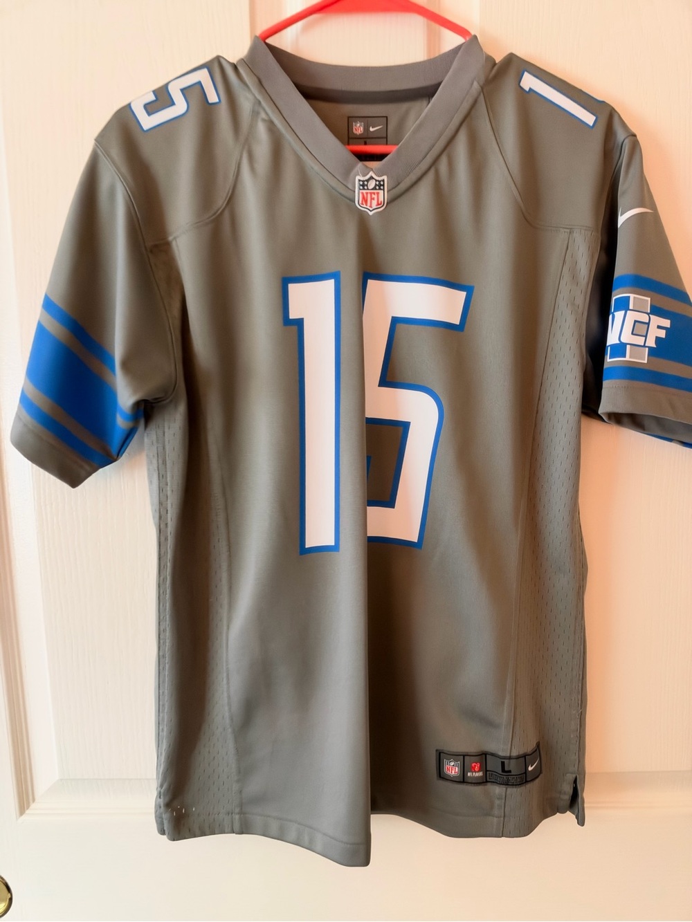 Nike Youth Lions #15 Tate III NFL Football Jersey